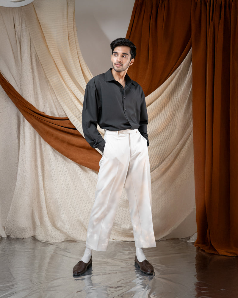 Oversized Flow Shirt in Jet Black