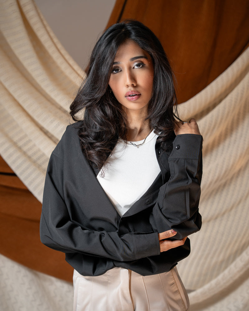 Oversized Flow Shirt in Jet Black